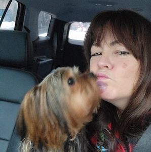 Meet your Posher, Julie